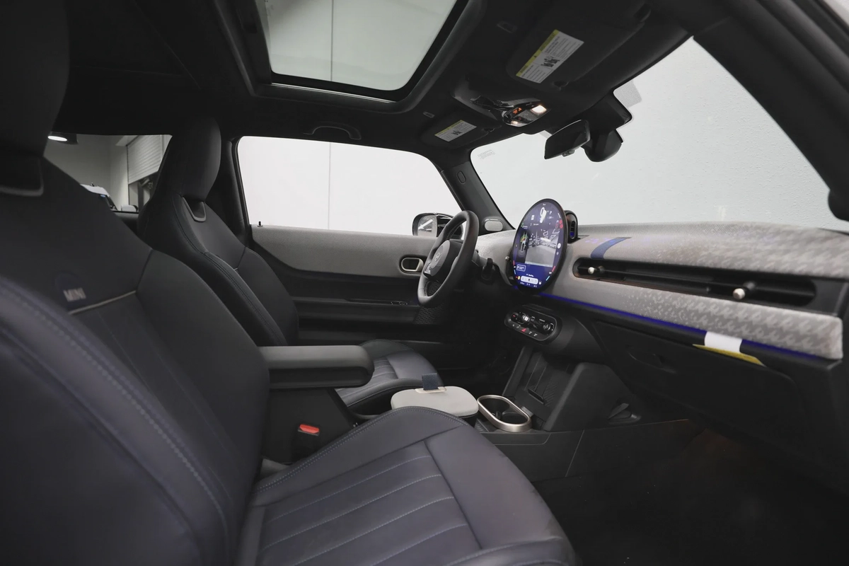 MINI Cooper S-6-6