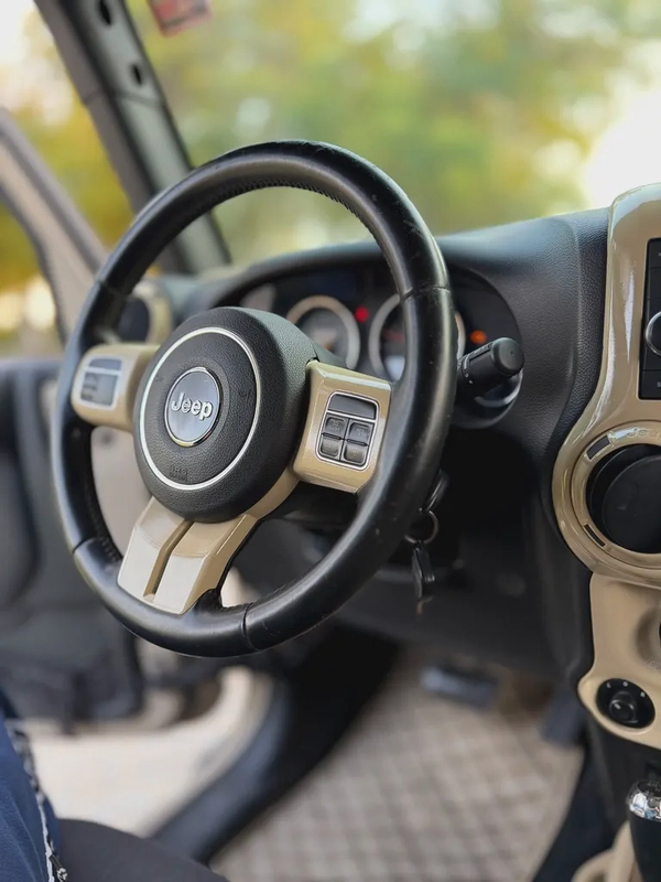 Jeep Wrangler Sport 2016 | GCC Specs | Well Maintained