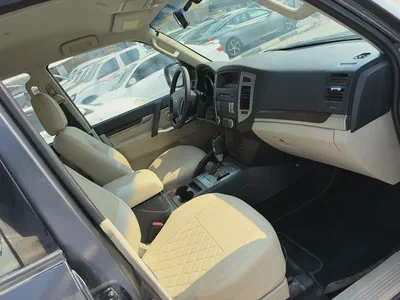 Pajero 2015 garu color GCC Calen xar-5
