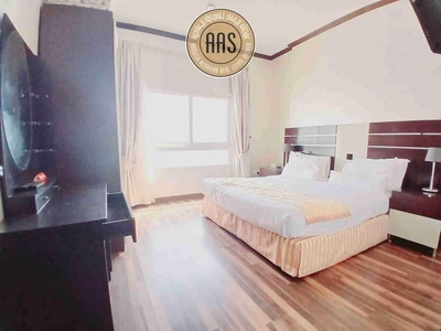Spacious 1BR!! Ready to Move !! Unfurnished prime Location-5