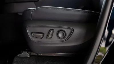 Toyota Land Cruiser VXR 3.3L diesel MY2025-21