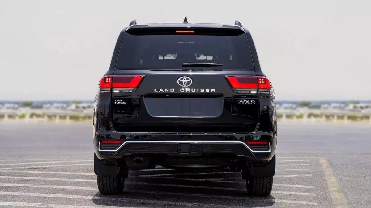 Toyota Land Cruiser VXR 3.3L diesel MY2025-3-0