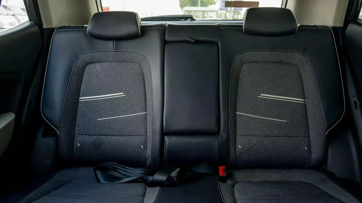 Hyundai Venue PREMIUM EMI from 2778 | Zero Downpayment-5-5