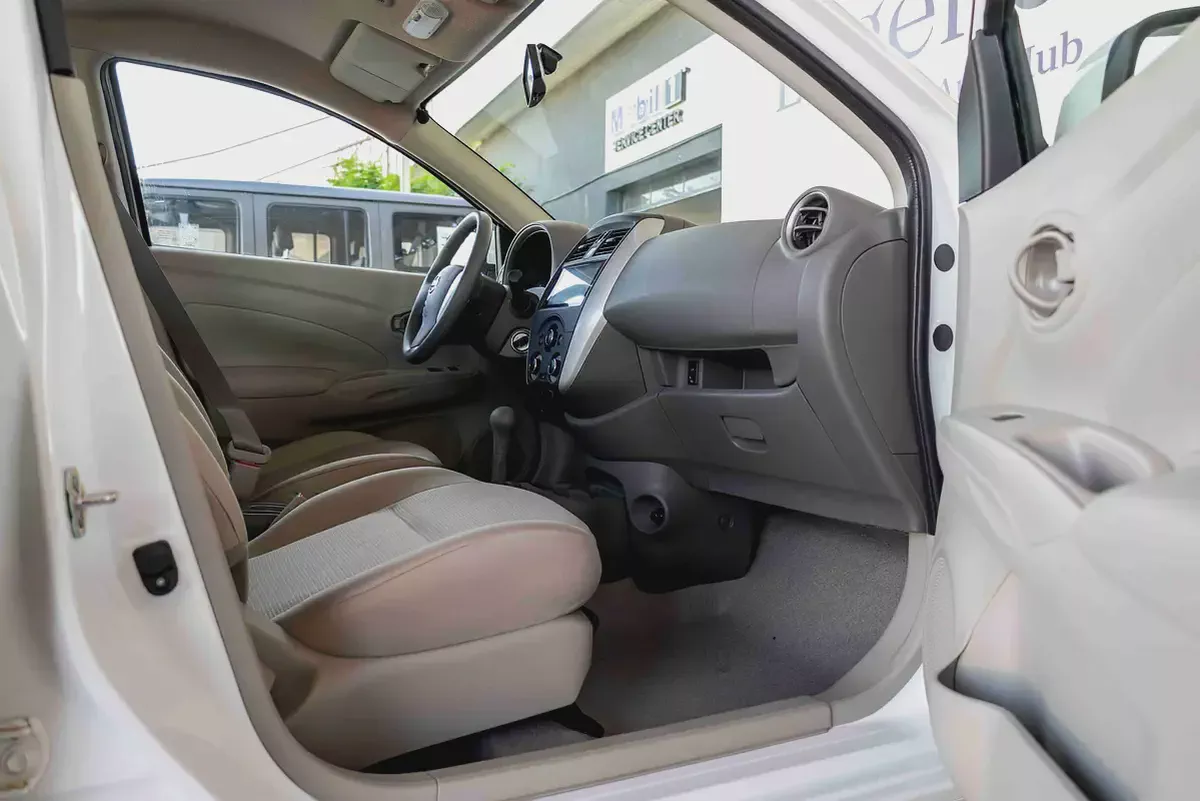 Nissan Sunny SV 1.5L | AED 648 Monthly | Free Courtesy Car Included | Dealership Warranty 3 Years-19-19