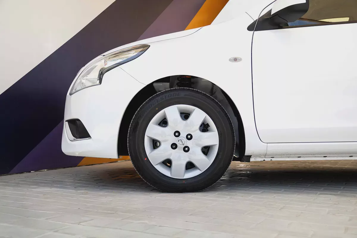 Nissan Sunny SV 1.5L | AED 648 Monthly | Free Courtesy Car Included | Dealership Warranty 3 Years-6-6