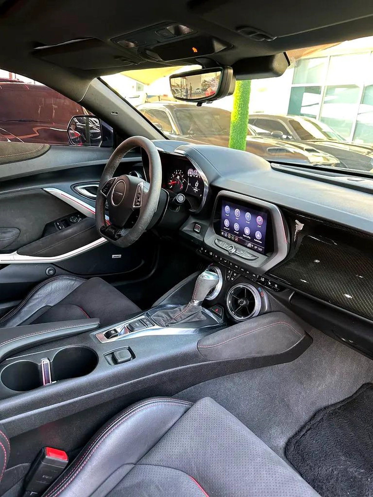 CHEVROLET CAMARO ZL1 GCC 2022 Full service history Original paint Zero accidents Full option Full ca-11-11