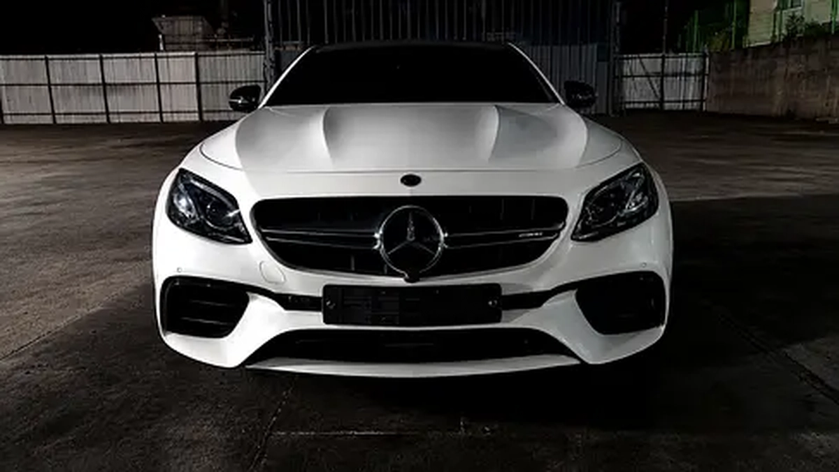 Low Km | E 63 AMG | 2018-1-1