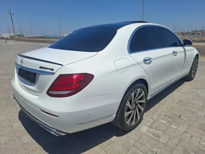2019 Mercedes-Benz E-Class E 220 d 4MATIC (Korean Specs) - Excellent Condition-6