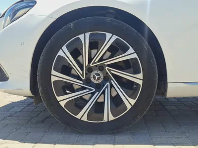 2019 Mercedes-Benz E-Class E 220 d 4MATIC (Korean Specs) - Excellent Condition-7