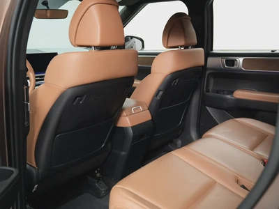 GCC Specs | 2024 LOW MILEAGE | Warranty-10