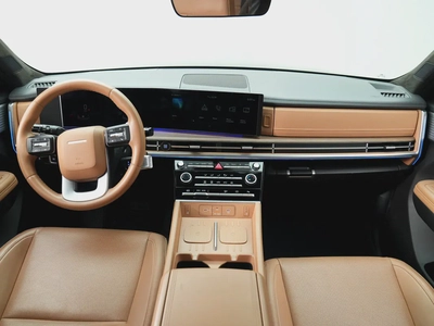 GCC Specs | 2024 LOW MILEAGE | Warranty-7