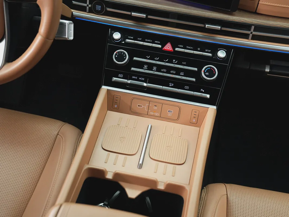 GCC Specs | 2024 LOW MILEAGE | Warranty-12-12