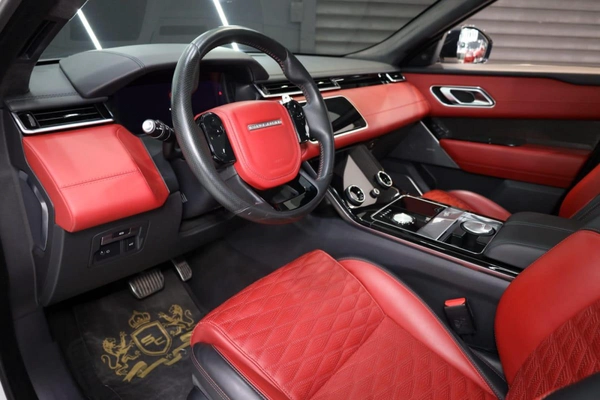 Land Rover Range Rover Velar SV Autobiography