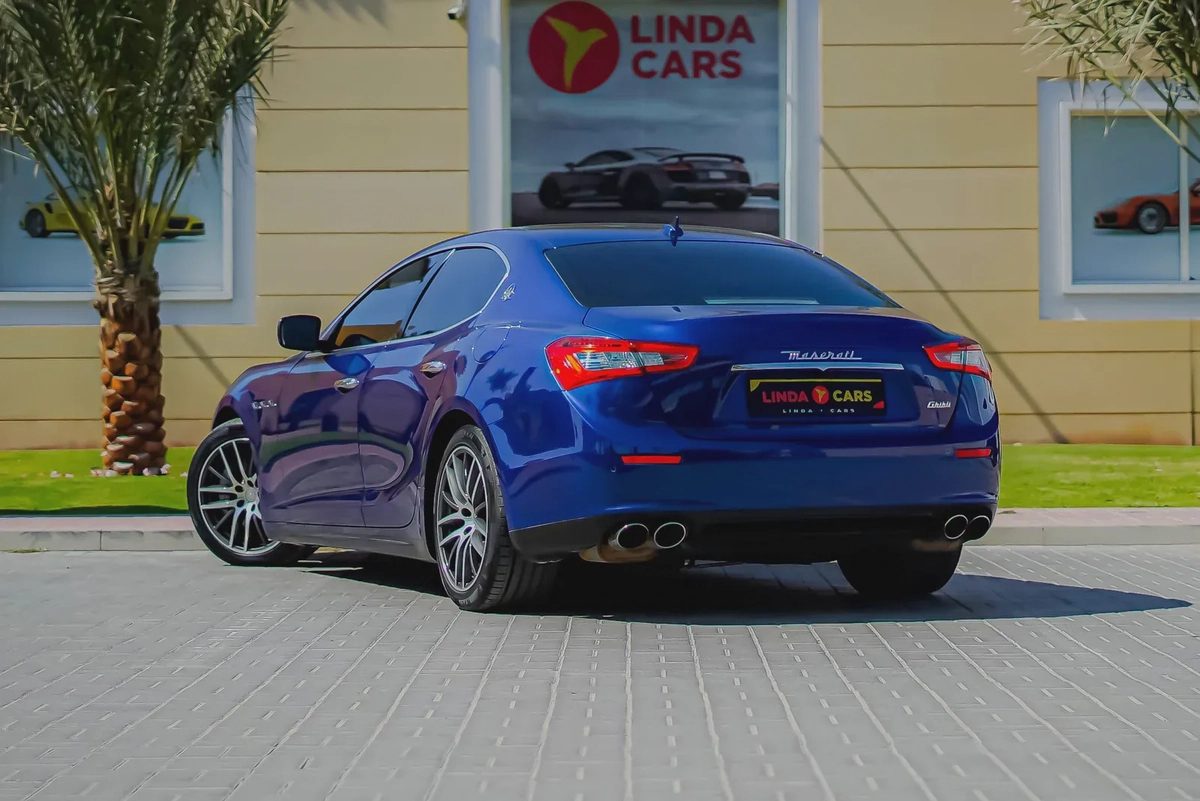 Maserati Ghibli 2015-13-13