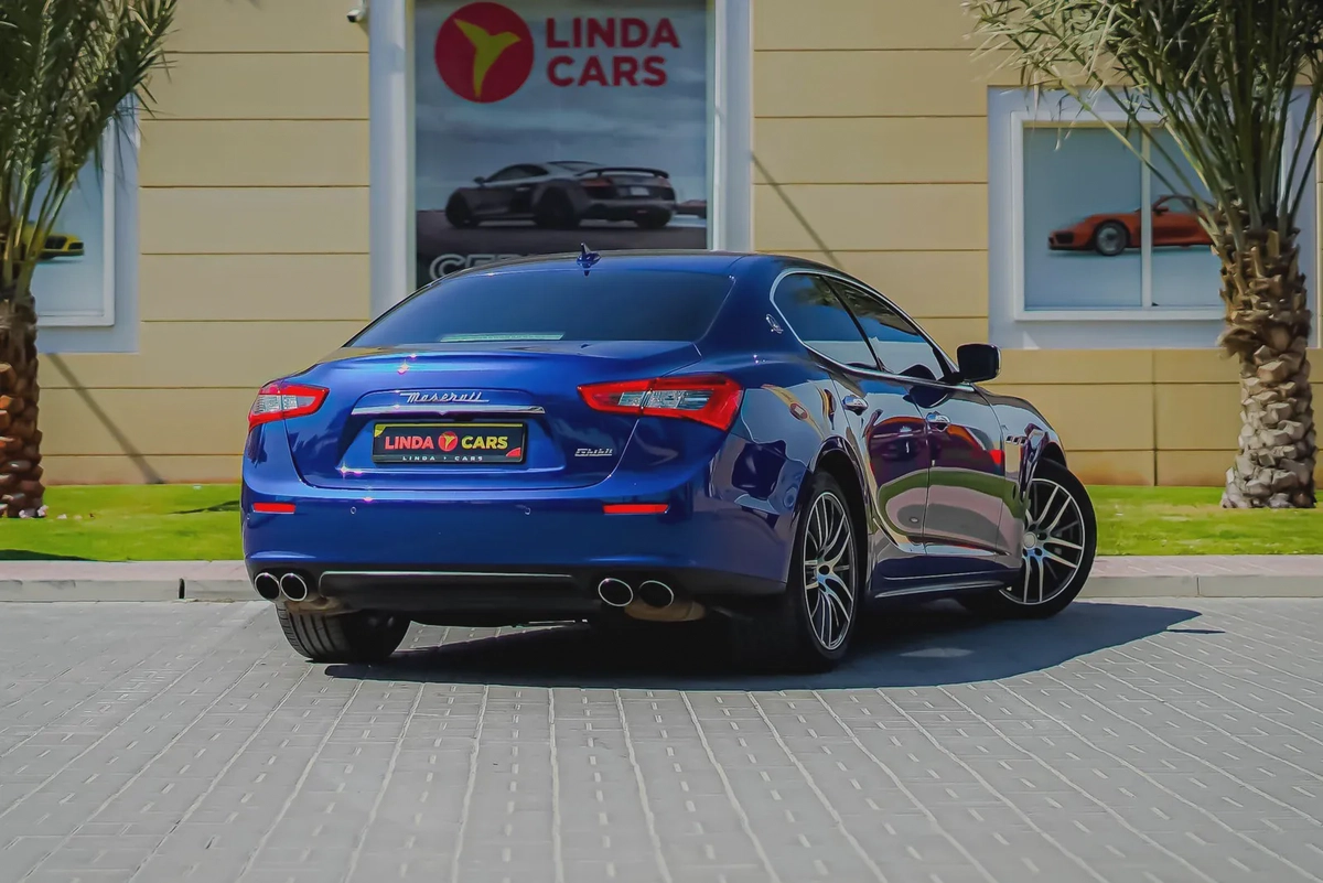 Maserati Ghibli 2015-21-21