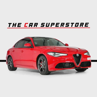 Alfa Romeo Guilia Veloce Q4-GCC-Q4 wheel drive system-well maintained-full serviced in Agency-0