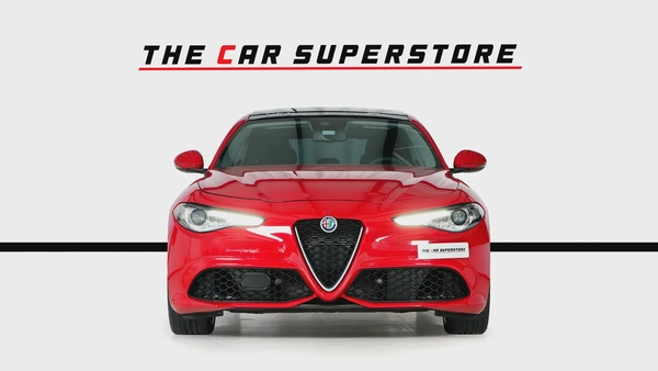 Alfa Romeo Guilia Veloce Q4-GCC-Q4 wheel drive system-well maintained-full serviced in Agency