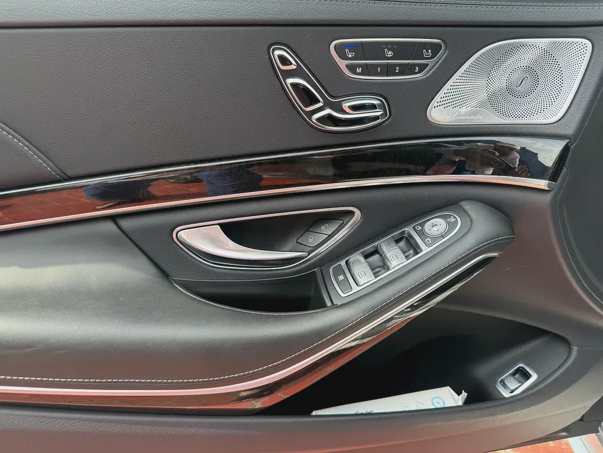 Mercedes-Benz S-Class S 560 4MATIC 2018 | Japanese Specs | Pristine Condition-3-3
