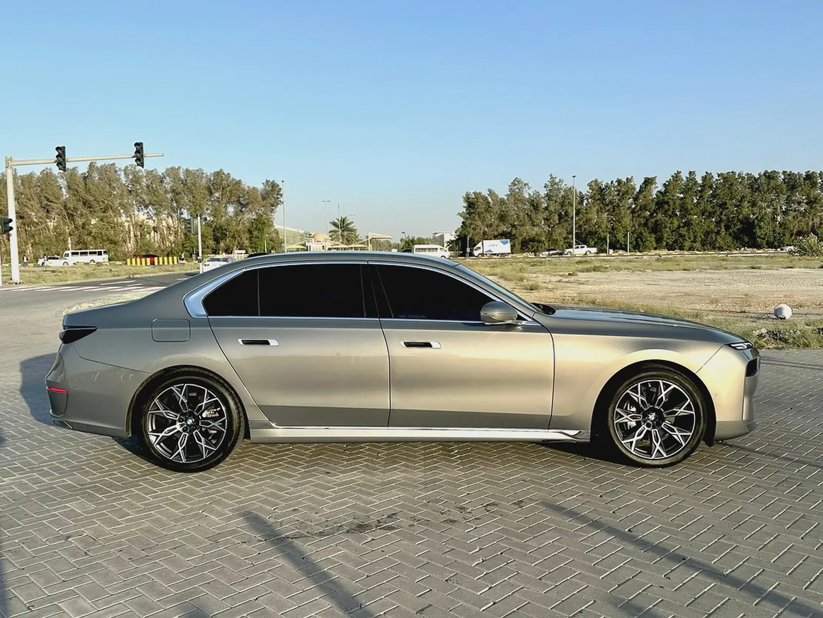 BMW 7-Series 735Li 2024 - European Specs - Brand New-1-1