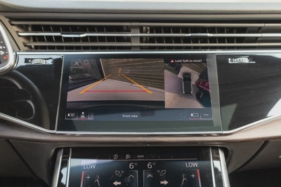 Audi Q7 2024-12