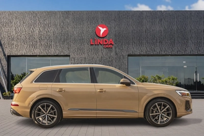 Audi Q7 2024-16