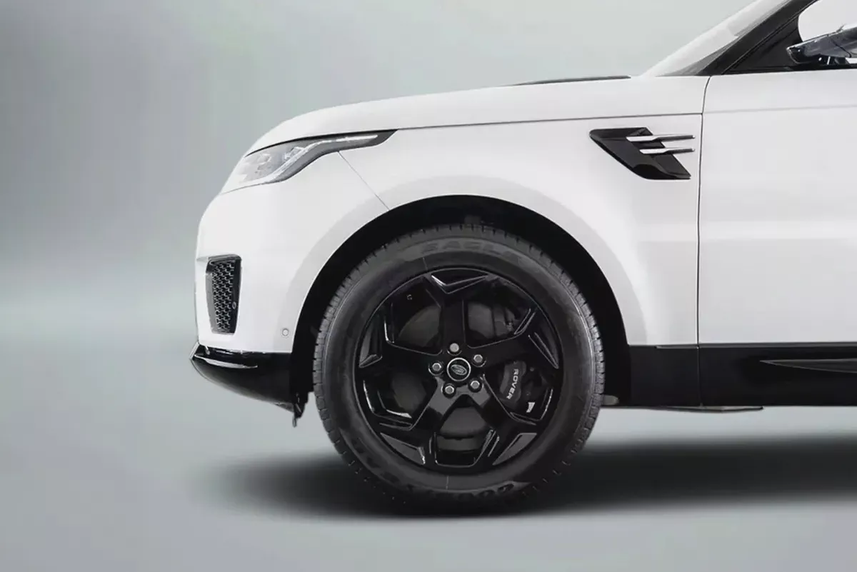 3,368 AED / 60 months | 0% DP | 2020 RANGE ROVER SPORT HSE / Full Land Rover Service History-5-5