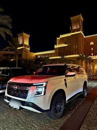 Nissan Patrol LE TITANIUM PLUS-2