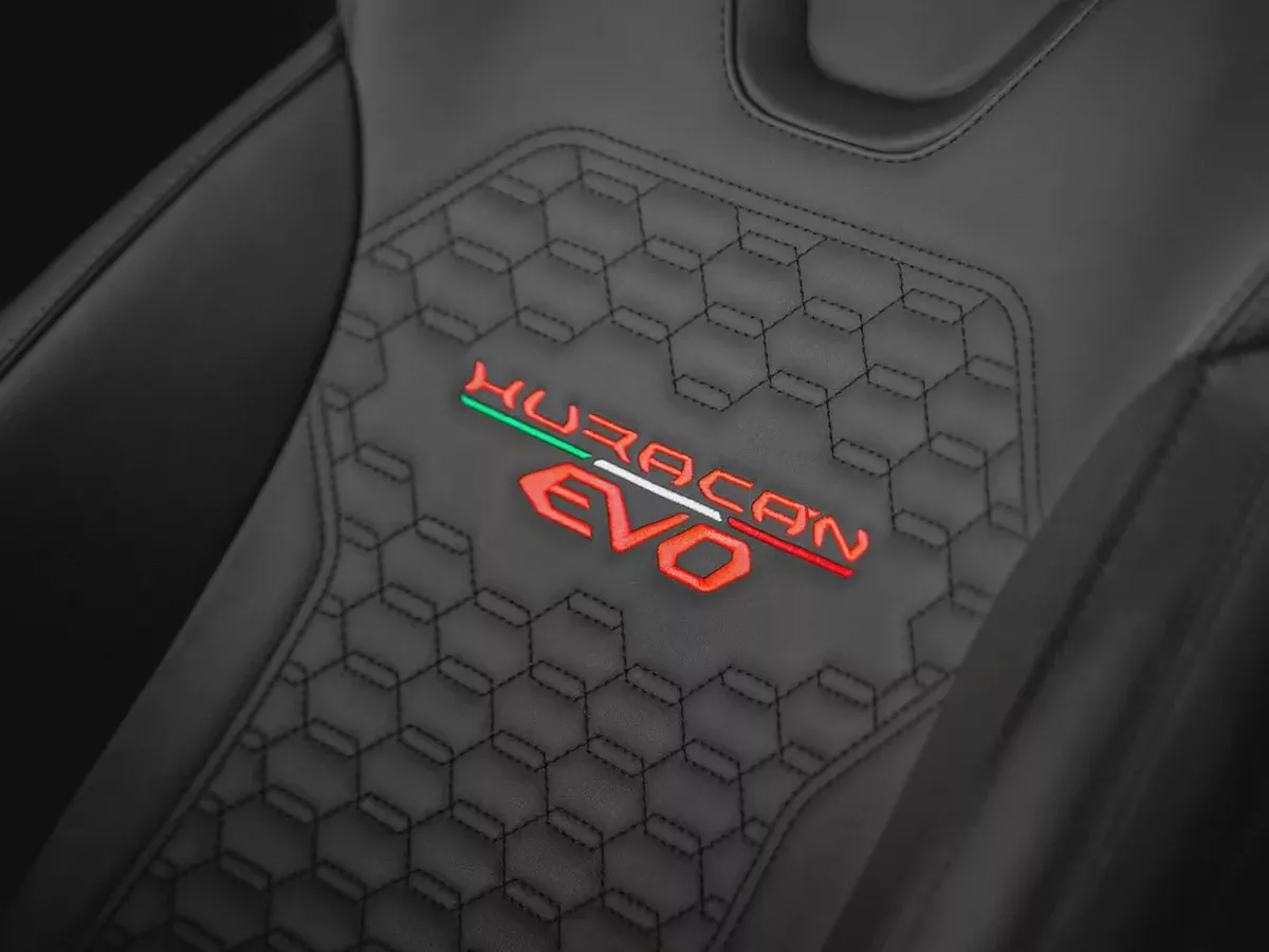 DEALER'S WARRANTY UNTIL 25/09/2027 - GCC FLUO CAPSULE EVO - CARBON PACK - MATTE SPECIAL COLOR-10-10