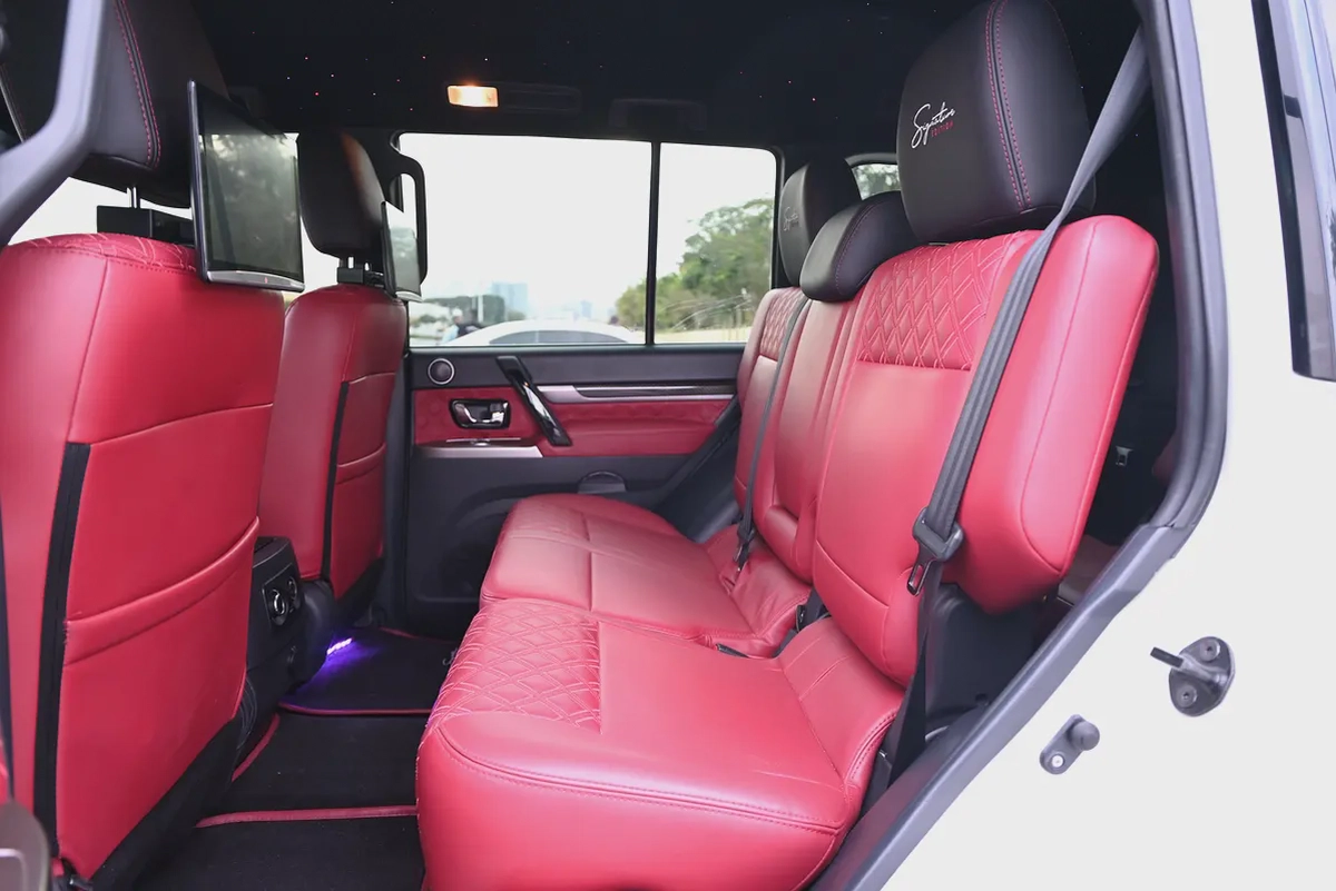 0% DP - SIGNATURE EDITION - MITSUBISHI PAJERO GLS 2020 - ACCIDENT FREE - GCC-16-16
