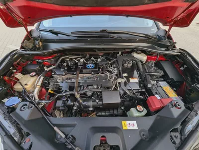 Toyota C-HR Hybrid GX 2020 GCC Specs - Interior and Exterior Excellent Condition Experience the-17