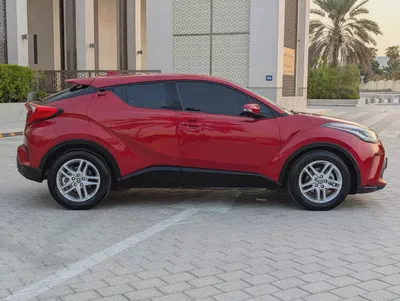 Toyota C-HR Hybrid GX 2020 GCC Specs - Interior and Exterior Excellent Condition Experience the-3