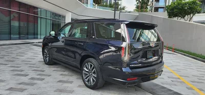 2021-Cadillac Escalade Platinum 600 Black Edition-Top of the Range-Excellent Conddition-7