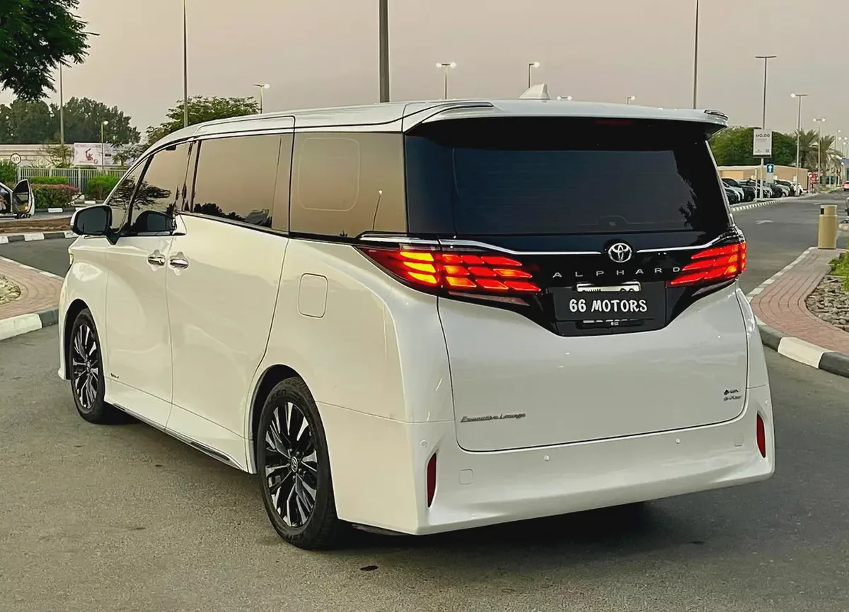 Toyota Alphard EXECUTIVE LOUNGE 2024 - Korean Specs-3-3
