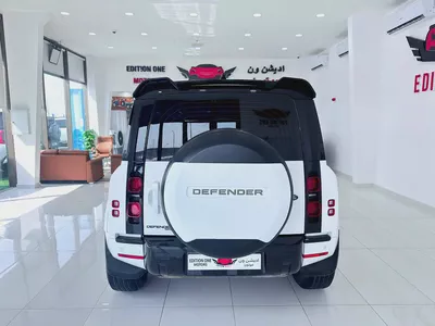 2022 Land Rover Defender 110 HSE P400 GCC Specs-8