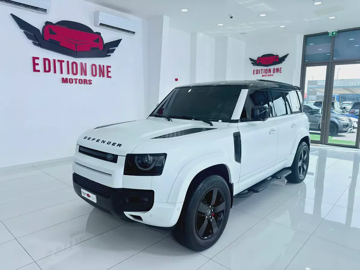 2022 Land Rover Defender 110 HSE P400 GCC Specs