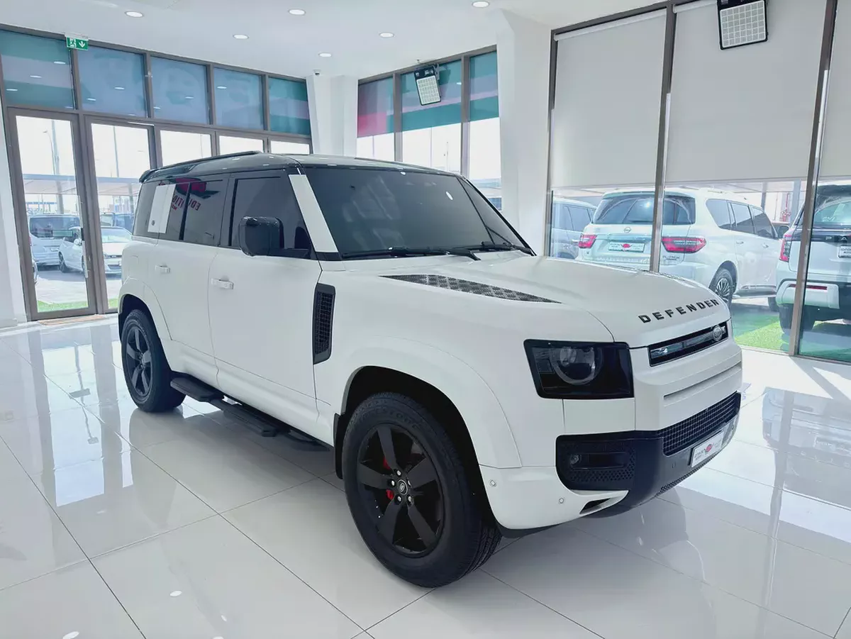 2022 Land Rover Defender 110 HSE P400 GCC Specs-2-2