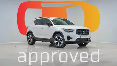 2024  Volvo XC40 B4 Ultimate Dark | GCC Specs | Volvo Active Warranty February 2029-0