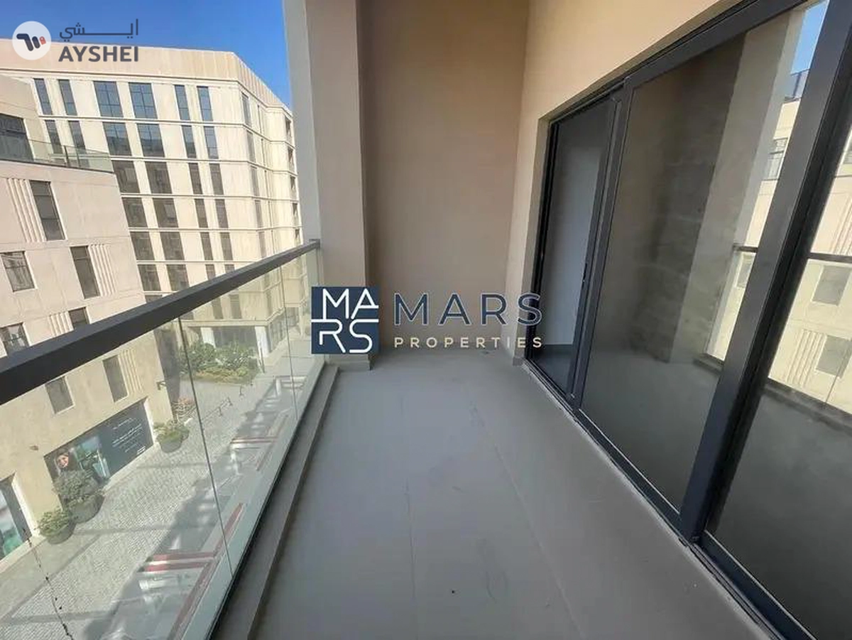 Luxury| Spacious| Studio| With Balcony+ Covered Parking| Best Price| Close University City