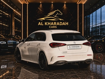 Mercedes-Benz A250 AMG Line | 2018 | GCC | 113,000 km | White / Red Interior-1