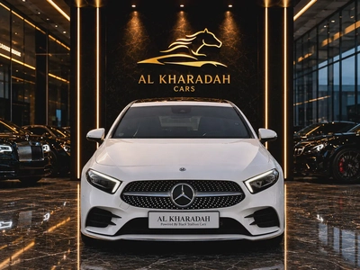 Mercedes-Benz A250 AMG Line | 2018 | GCC | 113,000 km | White / Red Interior-2