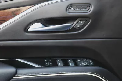 Cadillac Escalade Platinum 2023 600 Full Option-11