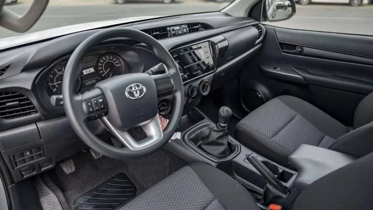 Toyota Hilux GL -5-0