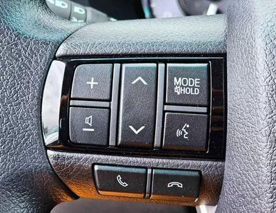 Toyota Hilux SR5 TRD || 4.0L PETROL V6 4WD | WOOD INTERIOR W VISOR | BLIND SPOT | DIFFLOCK | DVD+CAMERA | READY S-20