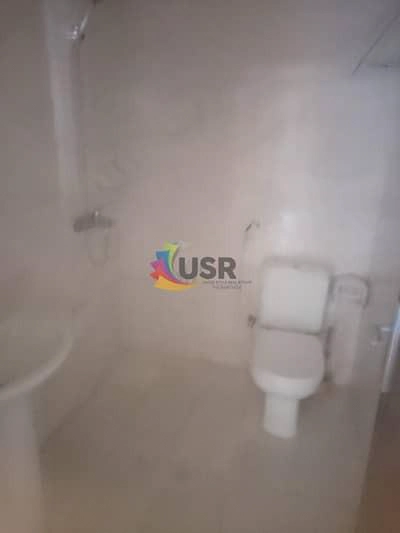 2BHK FOR SHARING NEAR SALAH AL DIN METRO FOR 85K-5