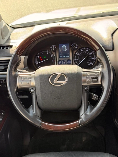 Lexus GX460 PLATINUM Premier 4.6L 4WD-10