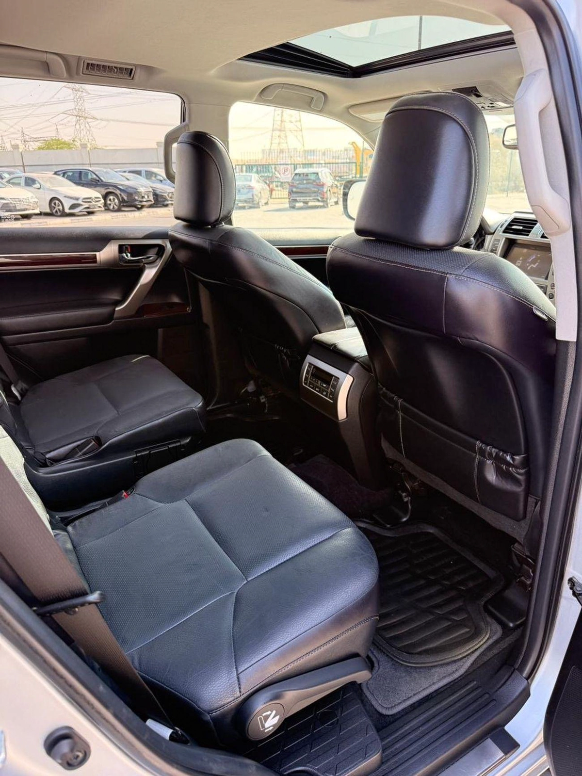 Lexus GX460 PLATINUM Premier 4.6L 4WD-17-0