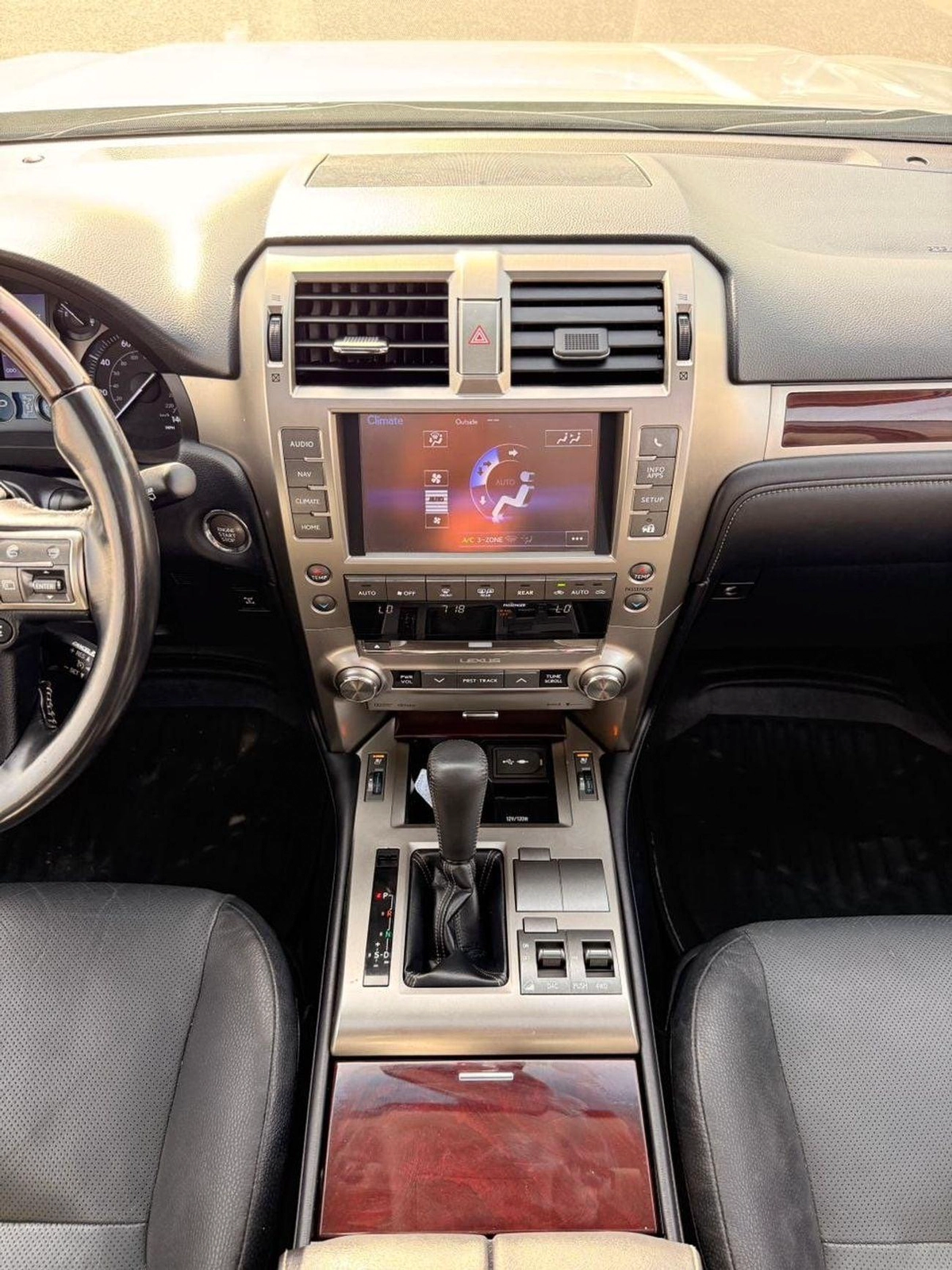 Lexus GX460 PLATINUM Premier 4.6L 4WD-7-0