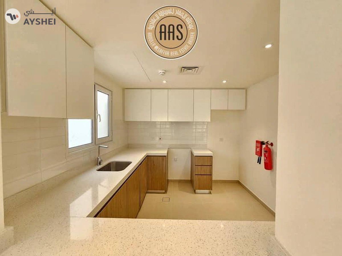One Month Free Luxury living Concepts Family community-24-24