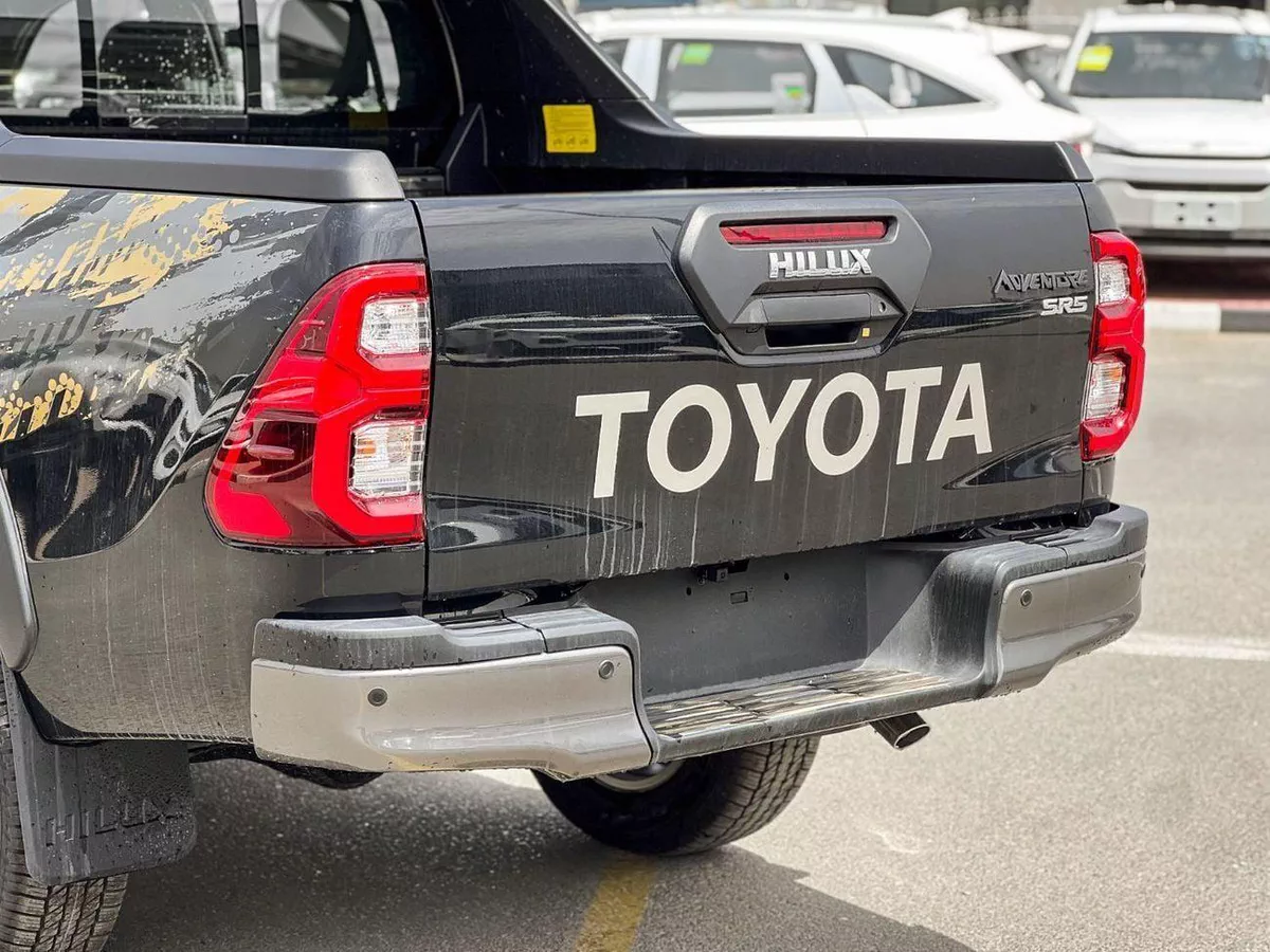 Toyota Hilux Hilux Adventure 2.8L Diesel EXPORT ONLY - HILUX ADVENTURE 2.8L DSL (WITH AIR COMPRESSOR)-9-0