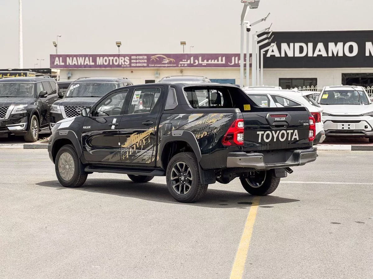 Toyota Hilux Hilux Adventure 2.8L Diesel EXPORT ONLY - HILUX ADVENTURE 2.8L DSL (WITH AIR COMPRESSOR)-6-0